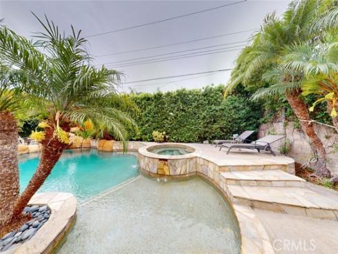 16671 Cedar Circle, Fountain Valley, CA