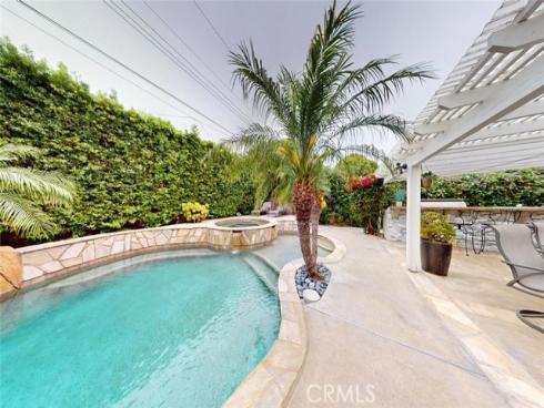 16671 Cedar Circle, Fountain Valley, CA