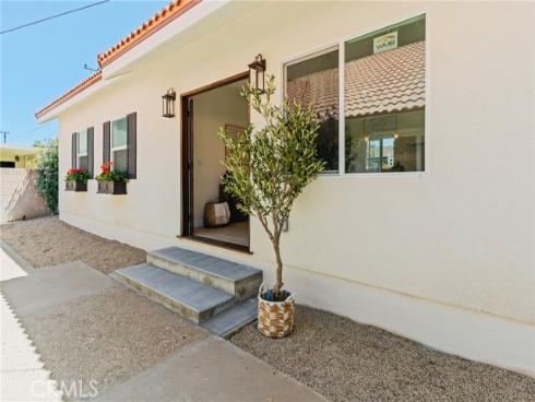 17698 Locust Street, Fountain Valley, CA