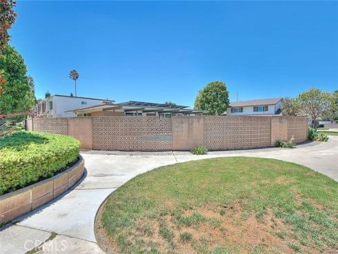 17401  Hood   Court, Fountain Valley, CA