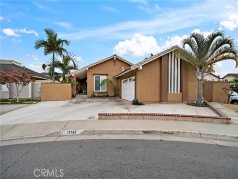 17349 Los Amigos Circle