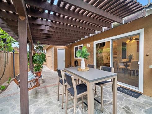 17349  Los Amigos Circle  , Fountain Valley, CA