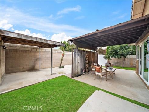 17349  Los Amigos Circle  , Fountain Valley, CA
