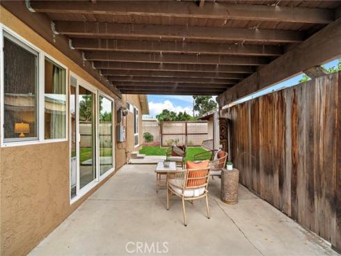 17349  Los Amigos Circle  , Fountain Valley, CA