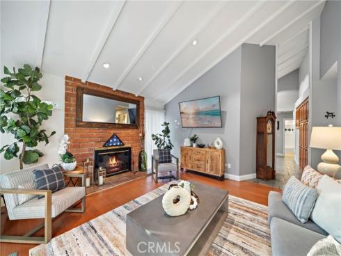 17349  Los Amigos Circle  , Fountain Valley, CA