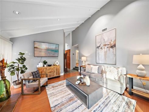 17349  Los Amigos Circle  , Fountain Valley, CA