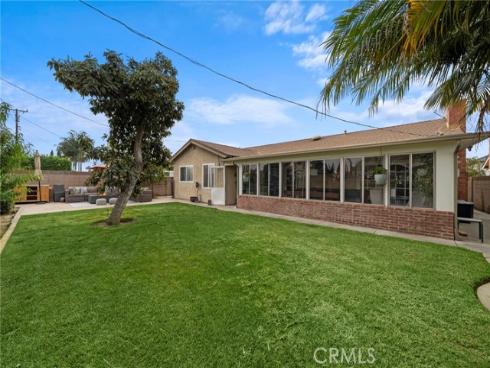 17384  Oak   Street, Fountain Valley, CA