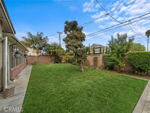 17384  Oak   Street, Fountain Valley, CA