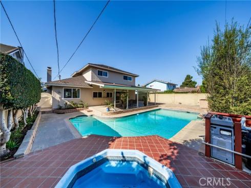 18540  Santa Cruz Circle  , Fountain Valley, CA