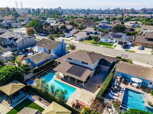 18540  Santa Cruz Circle  , Fountain Valley, CA