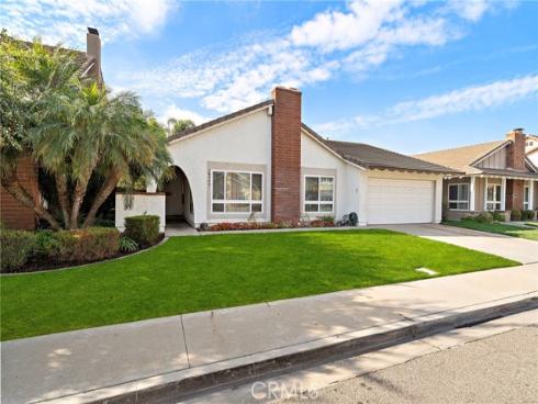 18349  Santa Belinda   Circle, Fountain Valley, CA