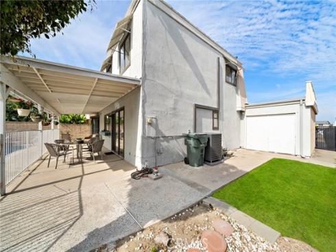 11130 Stonecress Avenue, Fountain Valley, CA