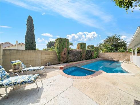 11130 Stonecress Avenue, Fountain Valley, CA