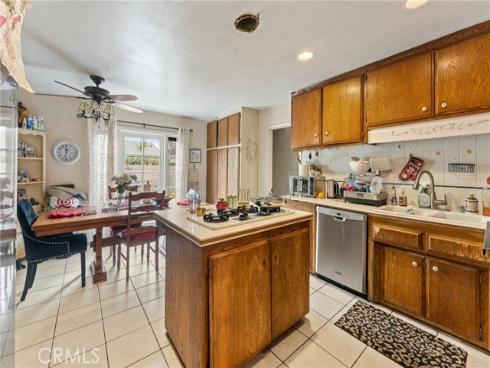 16675 Spruce Circle, Fountain Valley, CA