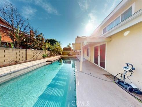 16326 Mount Baden Powell , Fountain Valley, CA