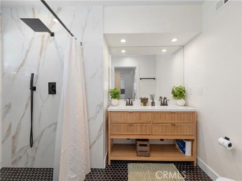 17575 Santa Paula , Fountain Valley, CA