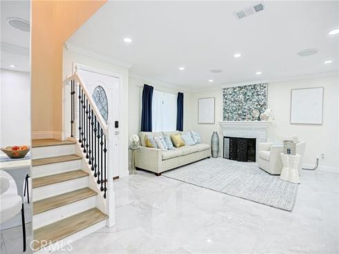 17230  San Lorenzo   Circle, Fountain Valley, CA