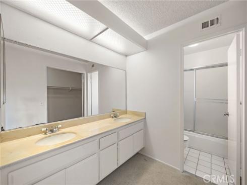 9893  Peralta River  , Fountain Valley, CA