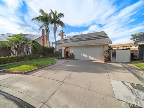 9893  Peralta River  , Fountain Valley, CA
