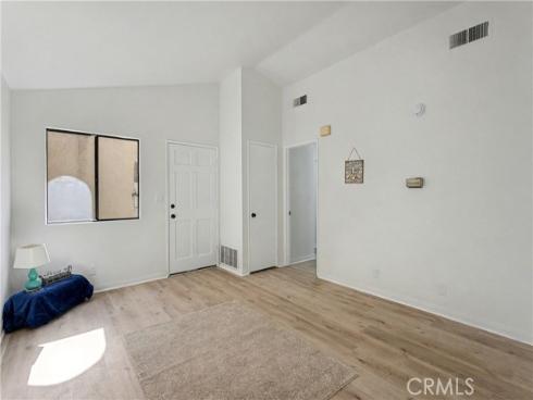 17333  Brookhurst  A8 , Fountain Valley, CA