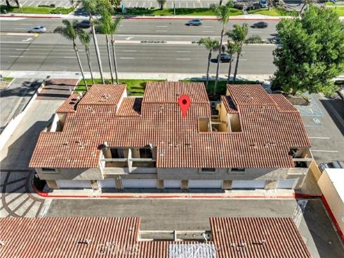 17333  Brookhurst  A8 , Fountain Valley, CA