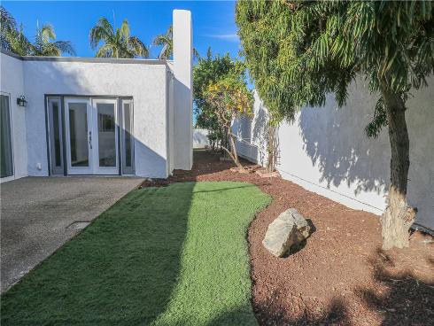 17698  San Simeon Street  , Fountain Valley, CA