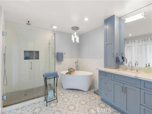 18899  Santa Mariana  , Fountain Valley, CA