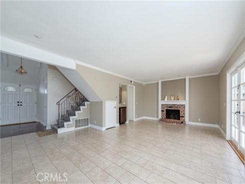 18377  Stanislaus  , Fountain Valley, CA