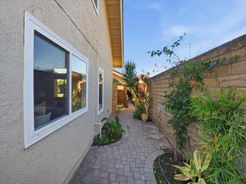 18874 Mount Cimarron Street, Fountain Valley, CA