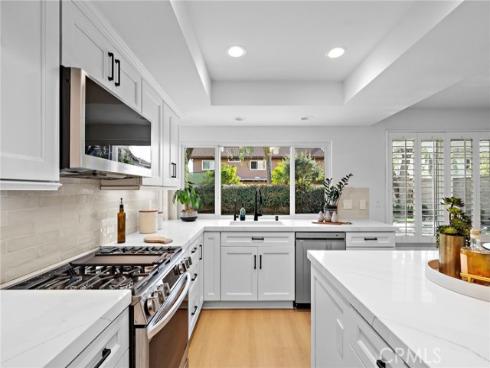 9560  La Amapola   Avenue, Fountain Valley, CA