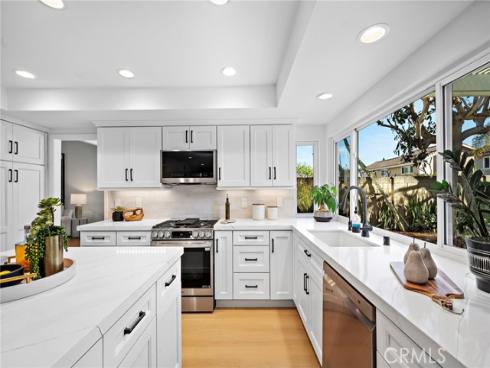 9560  La Amapola   Avenue, Fountain Valley, CA