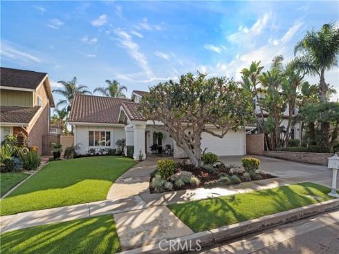 9560  La Amapola   Avenue, Fountain Valley, CA