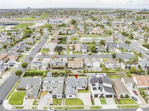 16561  Walnut   Street, Fountain Valley, CA