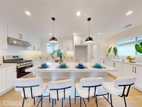 16561  Walnut   Street, Fountain Valley, CA