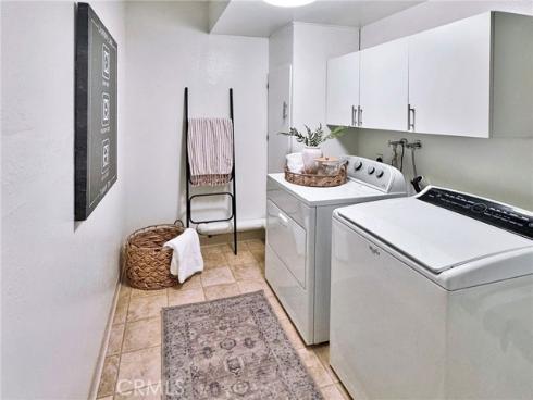 18044  Courreges   Court, Fountain Valley, CA