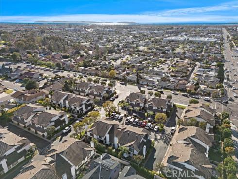 18044  Courreges   Court, Fountain Valley, CA