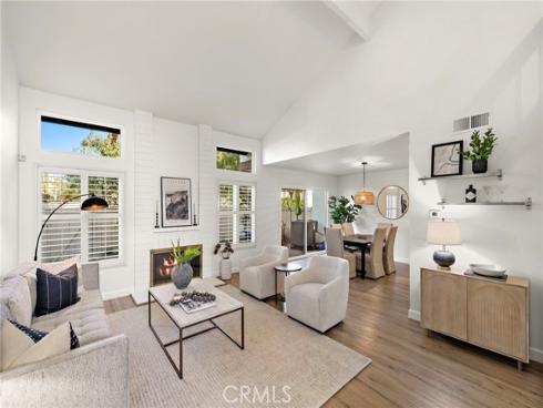 18044  Courreges   Court, Fountain Valley, CA