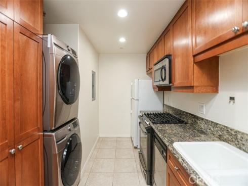 17168  Newhope  101  Street, Fountain Valley, CA