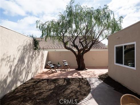 10230  El Monterey Avenue  , Fountain Valley, CA