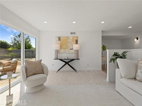 9704  Lark   Circle, Fountain Valley, CA