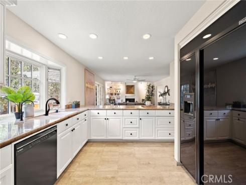 18817  Tomahawk Street  , Fountain Valley, CA