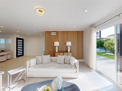 17541  Santa Cristobal  , Fountain Valley, CA