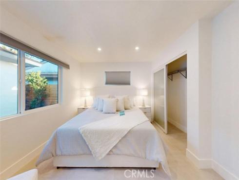 17541  Santa Cristobal  , Fountain Valley, CA