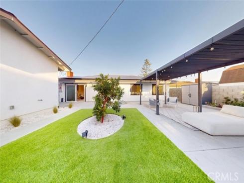 17541  Santa Cristobal  , Fountain Valley, CA