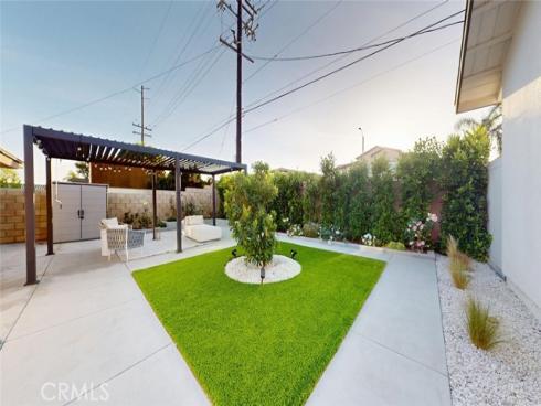 17541  Santa Cristobal  , Fountain Valley, CA