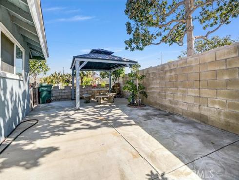 11584  Rosemary   Avenue, Fountain Valley, CA
