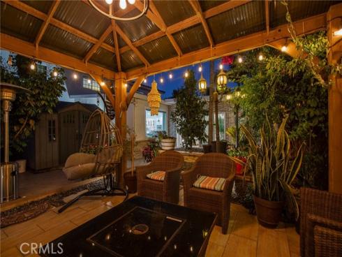 9200  Buttercup Ave  , Fountain Valley, CA