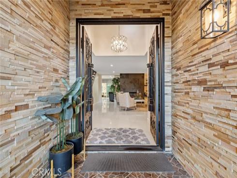 9200  Buttercup Ave  , Fountain Valley, CA