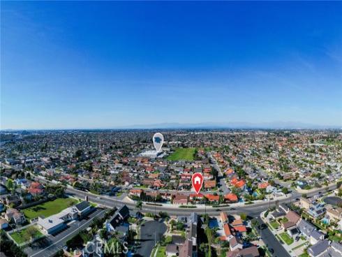 9200  Buttercup Ave  , Fountain Valley, CA