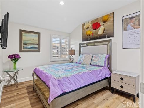 9200  Buttercup Ave  , Fountain Valley, CA